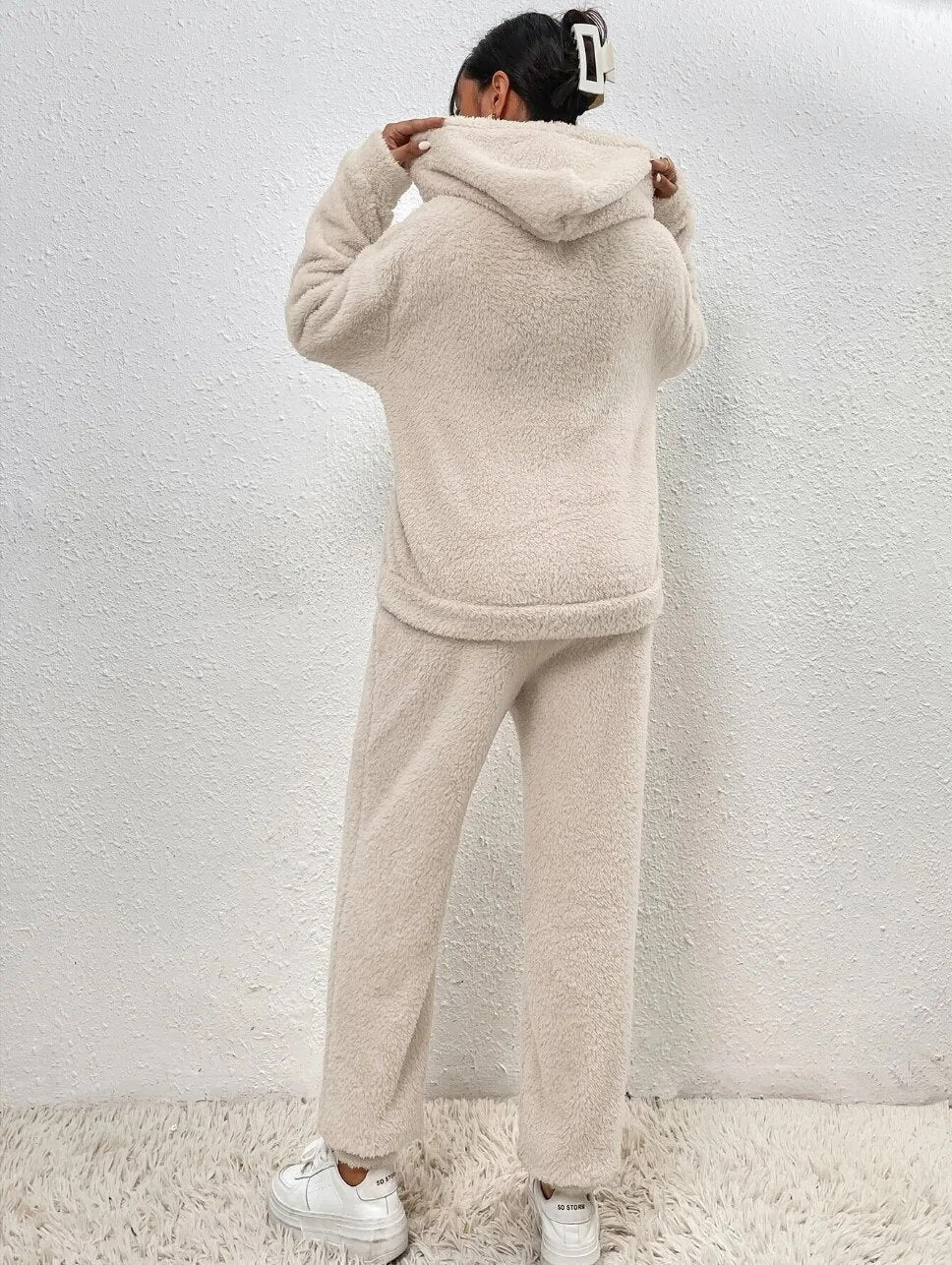 Yara | Comfortabel Teddy Huispak met Capuchon