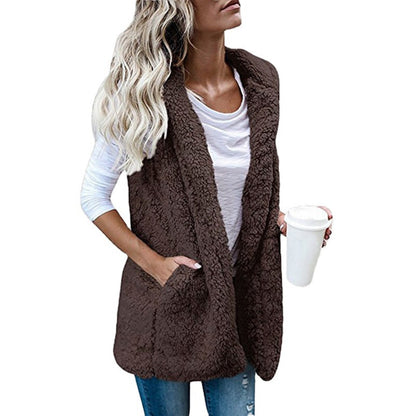 Ruby | Pluche mouwloos vest met capuchon