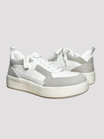 Witte lage sneakers