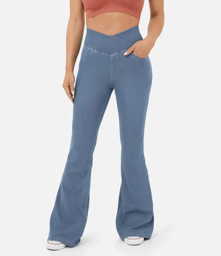 Saylor | High Waist Curvy Jeans