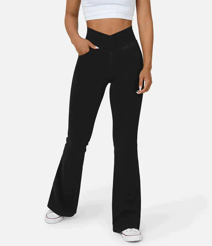 Saylor | High Waist Curvy Jeans