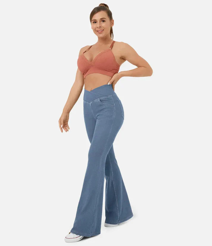 Saylor | High Waist Curvy Jeans